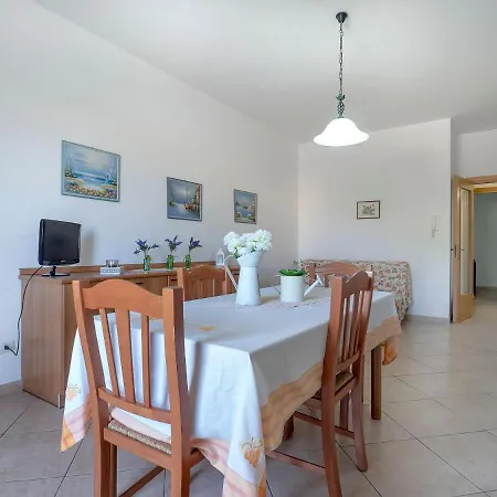 Daire Magenta Gallipoli